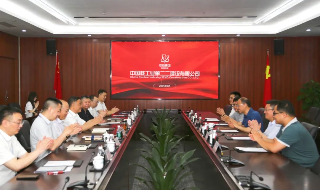 甘肅省國(guó)防科工局局長(zhǎng)張學(xué)仁調(diào)研中核二二公司