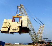 中核五公司海陽核電1#核島CA01模塊吊裝成功